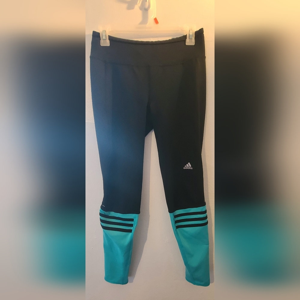 Size Medium ADIDAS Response leggings, Black and Blue